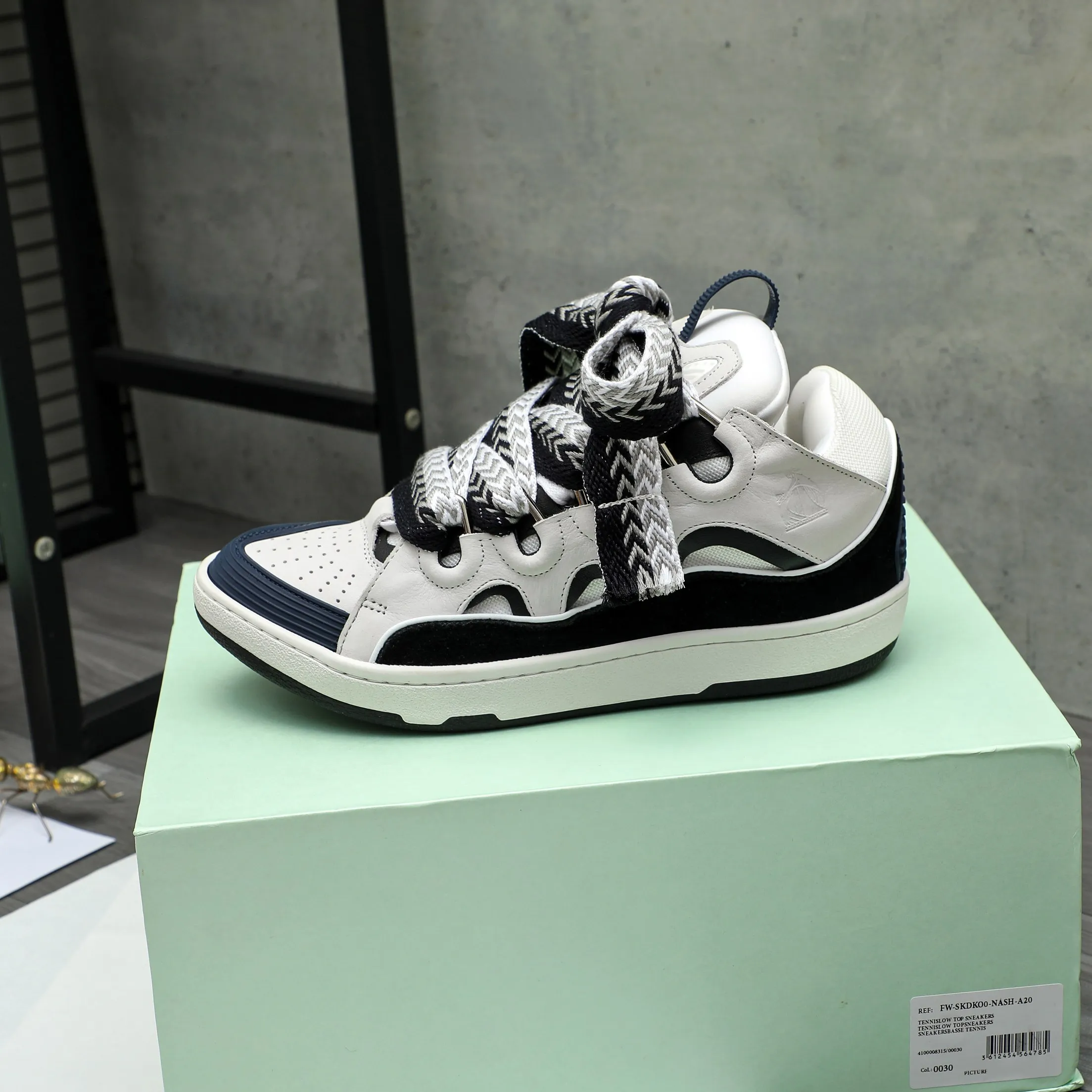 Men's shoes 💰740 [Lanvin] Lanvin high-end quality original couple's casual shoes - Upper: imported cowhide leather splicing breathable mesh - Inner lining: Lycra elastic lining - Outsole: original rubber outsole - Super high quality control·Fine workmanship: highlighted (high-end·luxury·grade) -Size: 36-45 (45 can be customized)